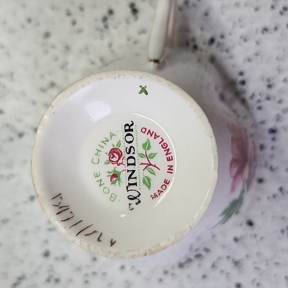 Windsor bone china made in England very rare find. - Picture 4 of 6